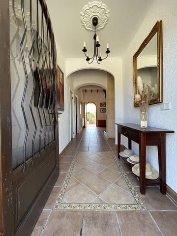 4 soveværelse Finca/Landehus til salg i Llucmajor med swimmingpool garage - € 1.395.000 (Ref: 7830619)