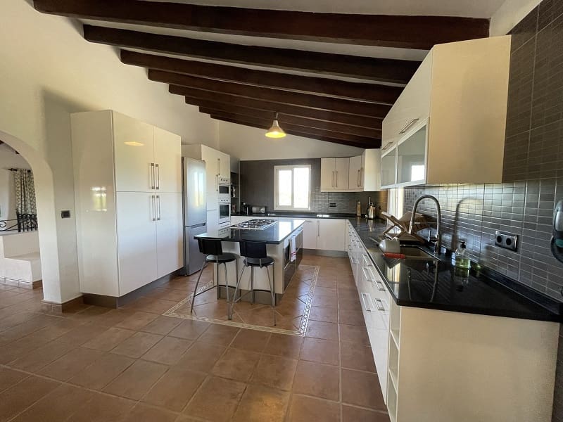 4 soveværelse Finca/Landehus til salg i Llucmajor med swimmingpool garage - € 1.395.000 (Ref: 7830619)