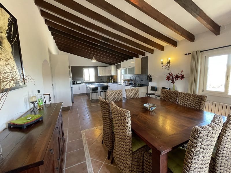 4 soveværelse Finca/Landehus til salg i Llucmajor med swimmingpool garage - € 1.395.000 (Ref: 7830619)