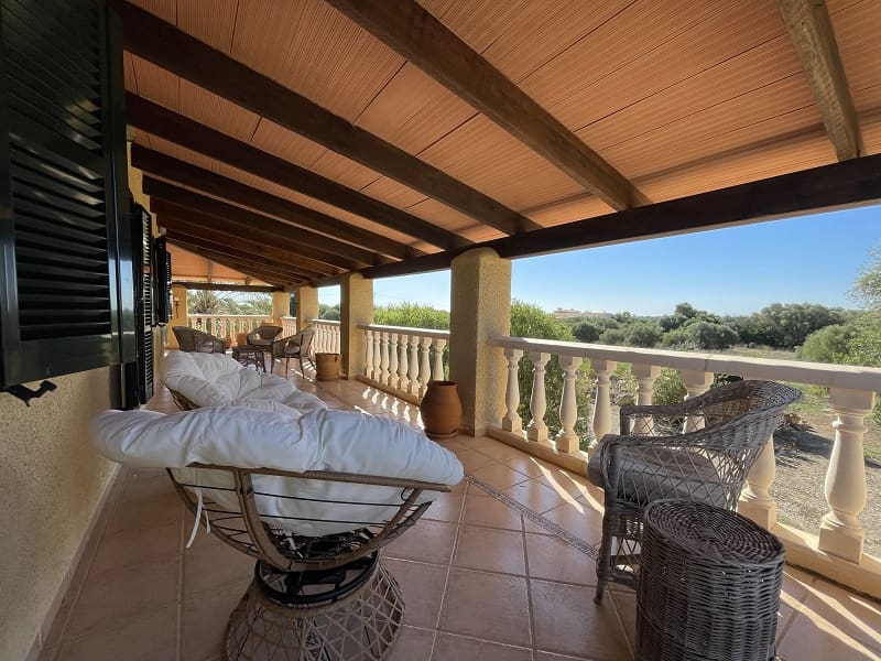 4 soveværelse Finca/Landehus til salg i Llucmajor med swimmingpool garage - € 1.395.000 (Ref: 7830619)