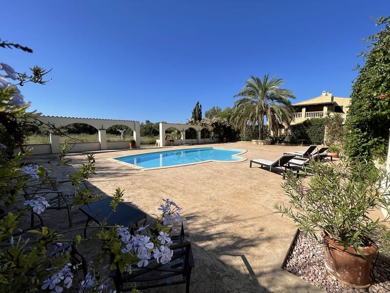 4 soveværelse Finca/Landehus til salg i Llucmajor med swimmingpool garage - € 1.395.000 (Ref: 7830619)