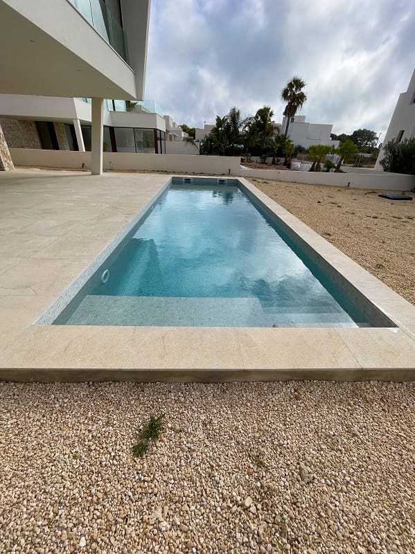 3 soverom Villa til salgs i Cala Pi med svømmebasseng garasje - € 1 350 000 (Ref: 7911129)