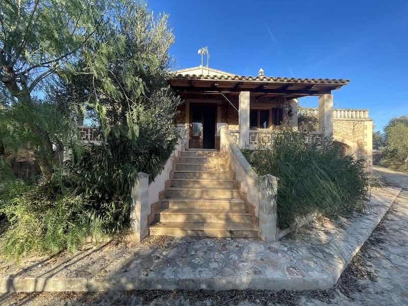 4 chambre Finca/Maison de Campagne à vendre à Campos avec piscine garage - 870 000 € (Ref: 8012475)