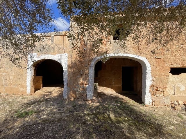 5 slaapkamer Finca/Landhuis te koop in Campos met garage - € 740.000 (Ref: 8302048)