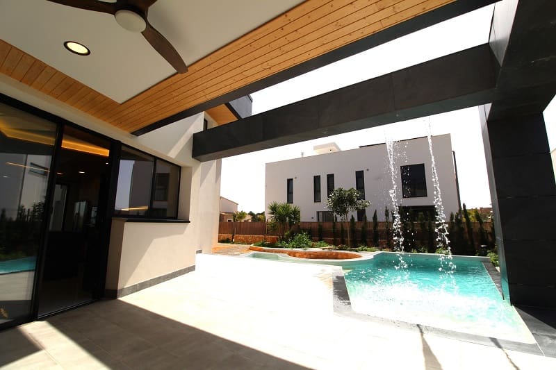 3 soveværelse Villa til salg i Sa Rapita / La Rapita med swimmingpool garage - € 1.730.000 (Ref: 8332962)