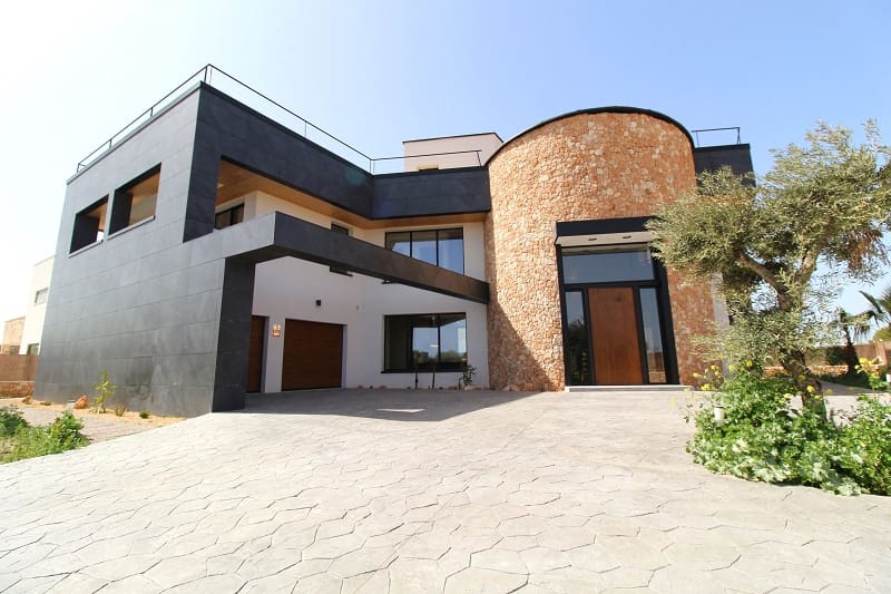 3 soveværelse Villa til salg i Sa Rapita / La Rapita med swimmingpool garage - € 1.730.000 (Ref: 8332962)