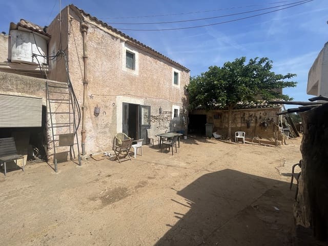 4 slaapkamer Finca/Landhuis te koop in Porreres met garage - € 450.000 (Ref: 8423705)