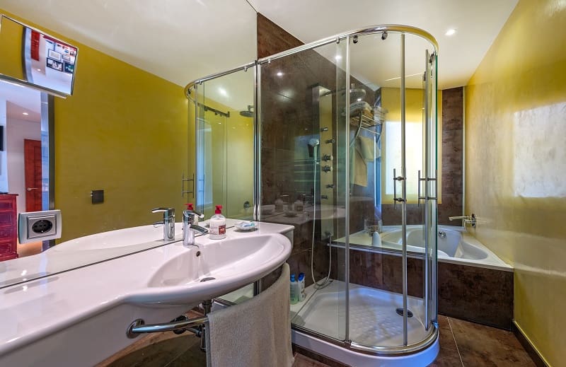 3 bedroom Townhouse for sale in Porreres with garage - € 698,000 (Ref: 8434823)