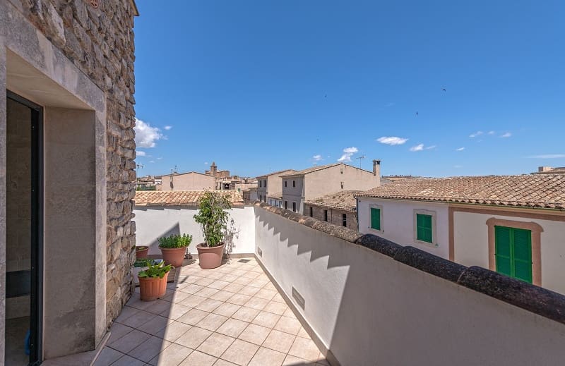 3 bedroom Townhouse for sale in Porreres with garage - € 698,000 (Ref: 8434823)