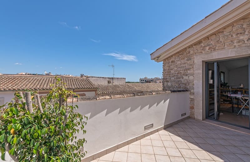 3 bedroom Townhouse for sale in Porreres with garage - € 698,000 (Ref: 8434823)