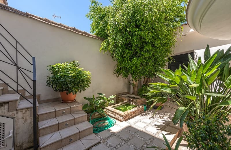 3 bedroom Townhouse for sale in Porreres with garage - € 698,000 (Ref: 8434823)