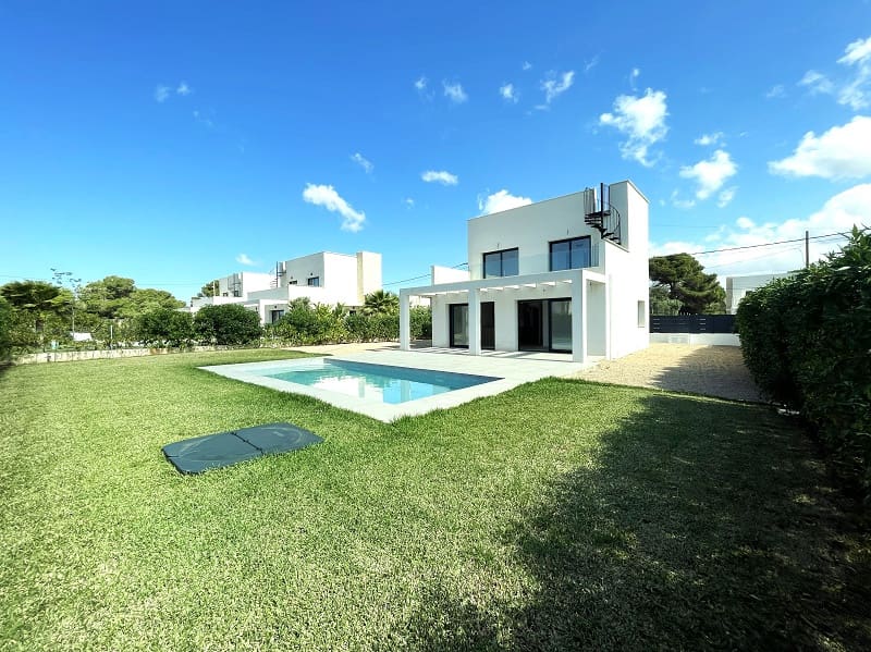 3 soveværelse Villa til salg i Cala Pi med swimmingpool garage - € 990.000 (Ref: 9008791)