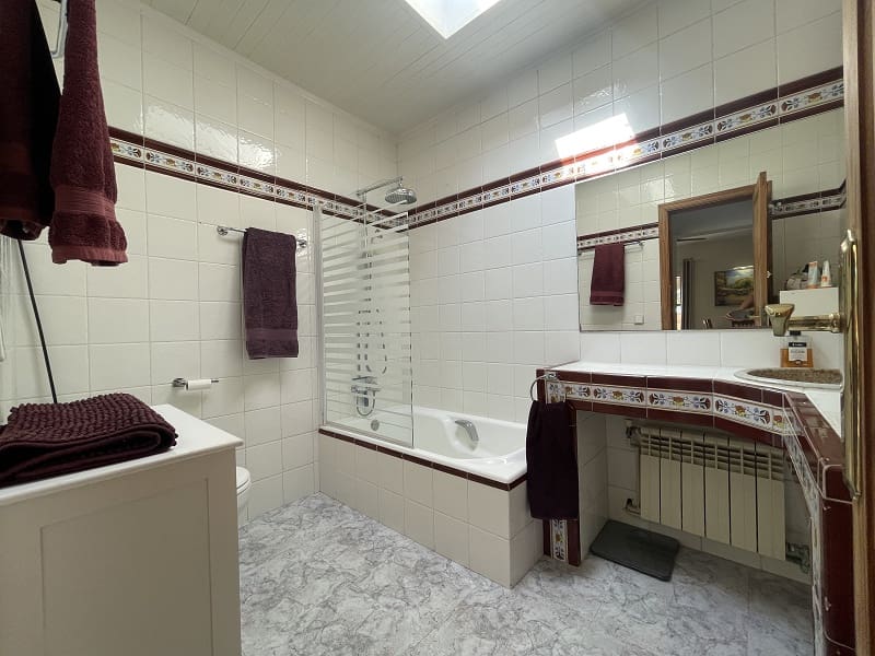 3 bedroom Finca/Country House for sale in Llucmajor with pool garage - € 675,000 (Ref: 9296331)