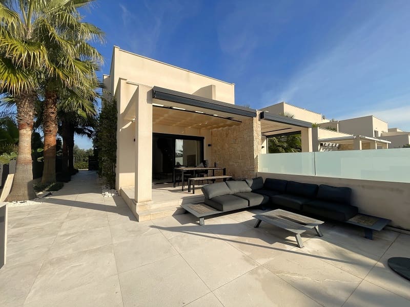 3 chambre Villa/Maison Semi-Mitoyenne à vendre à Cala Pi avec piscine garage - 850 000 € (Ref: 9525592)