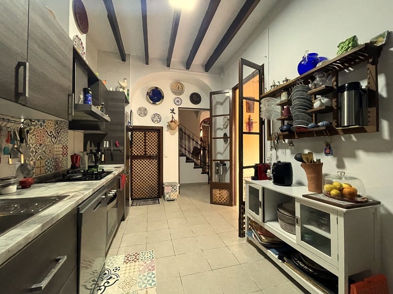 2 bedroom Townhouse for sale in Porreres - € 480,000 (Ref: 9656944)