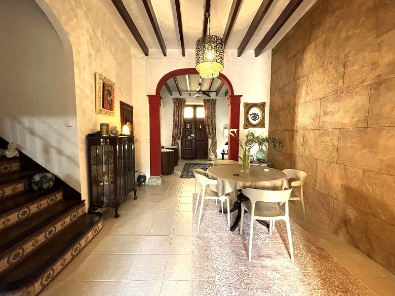 2 bedroom Townhouse for sale in Porreres - € 480,000 (Ref: 9656944)