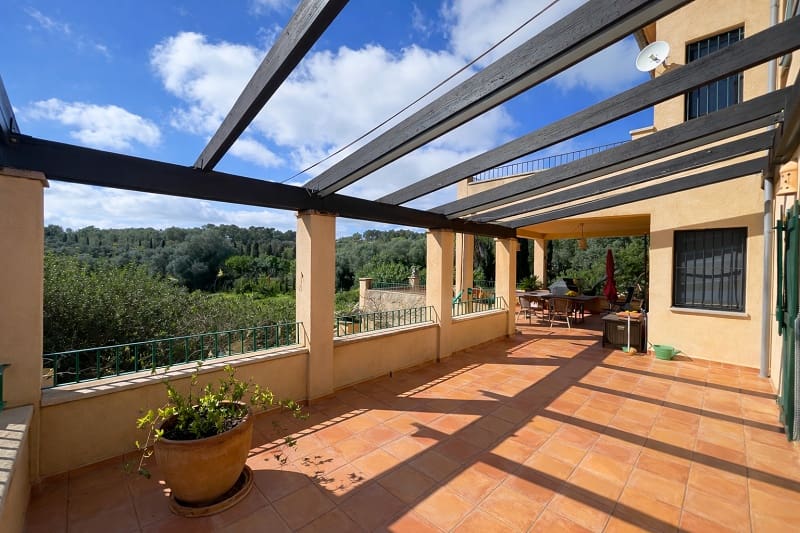 4 bedroom Finca/Country House for sale in Porreres with pool garage - € 1,700,000 (Ref: 9703330)