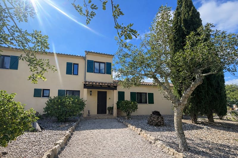 4 bedroom Finca/Country House for sale in Porreres with pool garage - € 1,700,000 (Ref: 9703330)