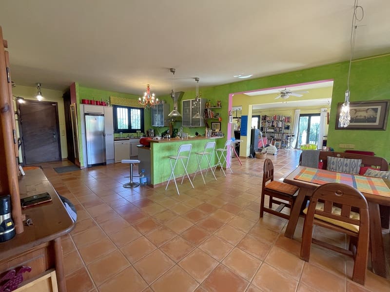 4 bedroom Finca/Country House for sale in Porreres with pool garage - € 1,700,000 (Ref: 9703330)