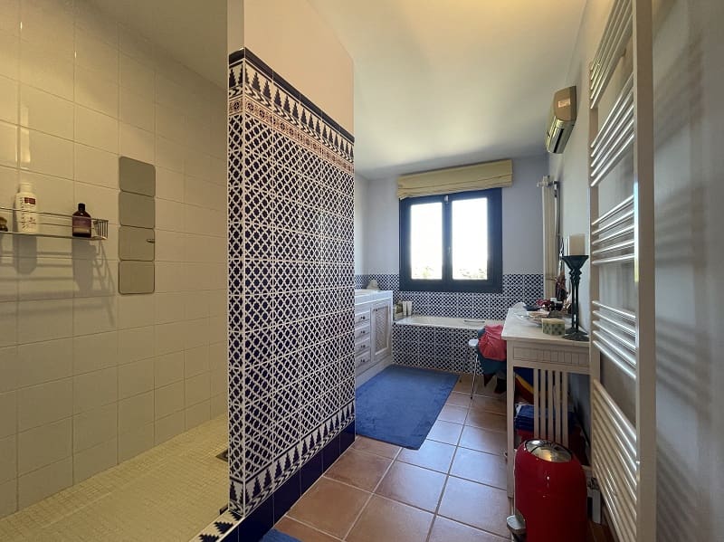 4 bedroom Finca/Country House for sale in Porreres with pool garage - € 1,700,000 (Ref: 9703330)