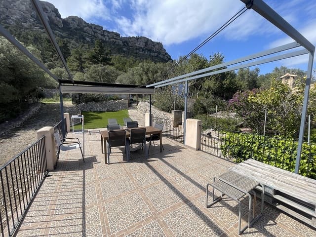 4 soveværelse Finca/Landehus til salg i Llucmajor med swimmingpool garage - € 899.000 (Ref: 9755032)