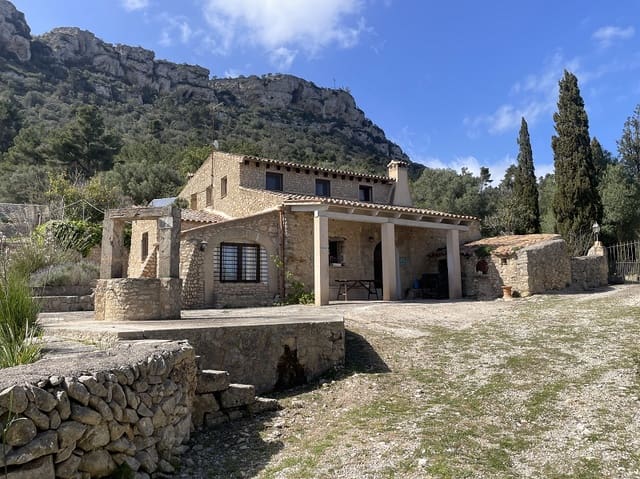 4 soveværelse Finca/Landehus til salg i Llucmajor med swimmingpool garage - € 899.000 (Ref: 9755032)