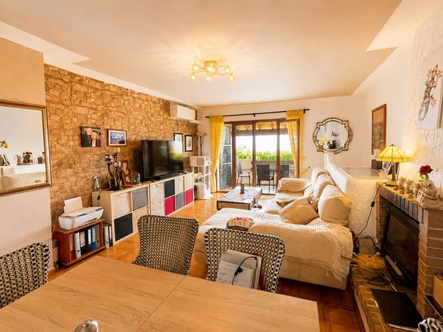 2 sypialnia Dom szeregowy na sprzedaż w Cala Pi, Llucmajor z basenem garażem - 495 000 € (Ref: 9889563)