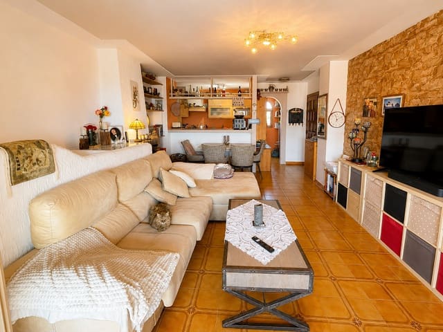 2 sypialnia Dom szeregowy na sprzedaż w Cala Pi, Llucmajor z basenem garażem - 495 000 € (Ref: 9889563)