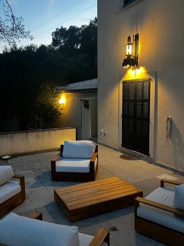 6 soverom Finca/Herregård til salgs i Llucmajor med garasje - € 1 800 000 (Ref: 9955440)