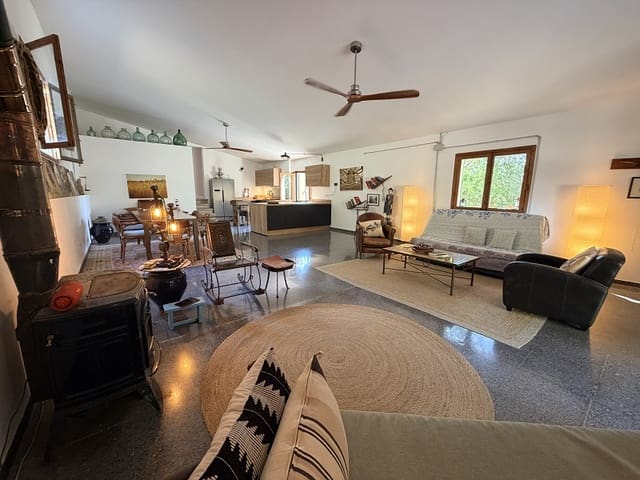 6 soverom Finca/Herregård til salgs i Llucmajor med garasje - € 1 800 000 (Ref: 9955440)