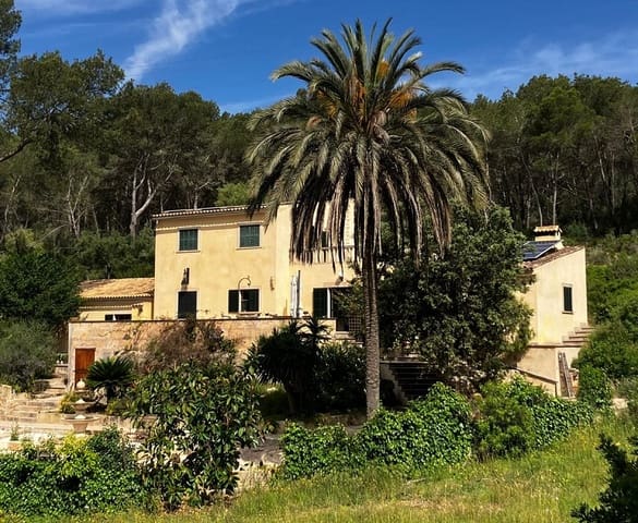 6 soverom Finca/Herregård til salgs i Llucmajor med garasje - € 1 800 000 (Ref: 9955440)