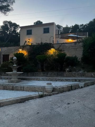 6 soverom Finca/Herregård til salgs i Llucmajor med garasje - € 1 800 000 (Ref: 9955440)