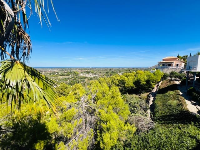 3 quarto Moradia para venda em La Sella com piscina garagem - 675 000 € (Ref: 10078744)