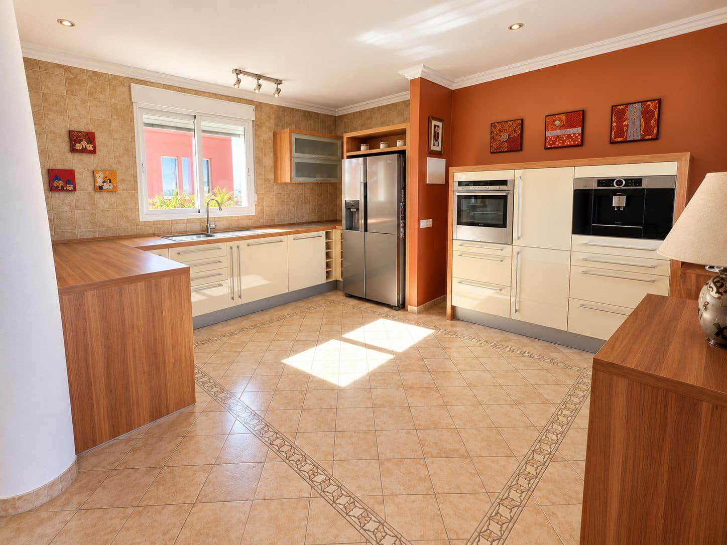 3 soverom Villa til salgs i Pedreguer med svømmebasseng garasje - € 795 000 (Ref: 10177176)