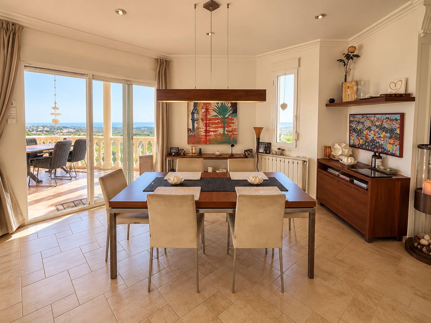 3 soverom Villa til salgs i Pedreguer med svømmebasseng garasje - € 795 000 (Ref: 10177176)