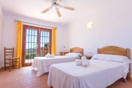 4 soveværelse Finca/Landehus til salg i Calpe / Calp med swimmingpool - € 2.990.000 (Ref: 4169901)