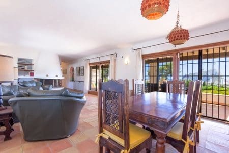 4 soveværelse Finca/Landehus til salg i Calpe / Calp med swimmingpool - € 2.990.000 (Ref: 4169901)