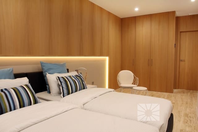 3 soveværelse Lejlighed til salg i Altea med swimmingpool - € 1.700.000 (Ref: 5041470)