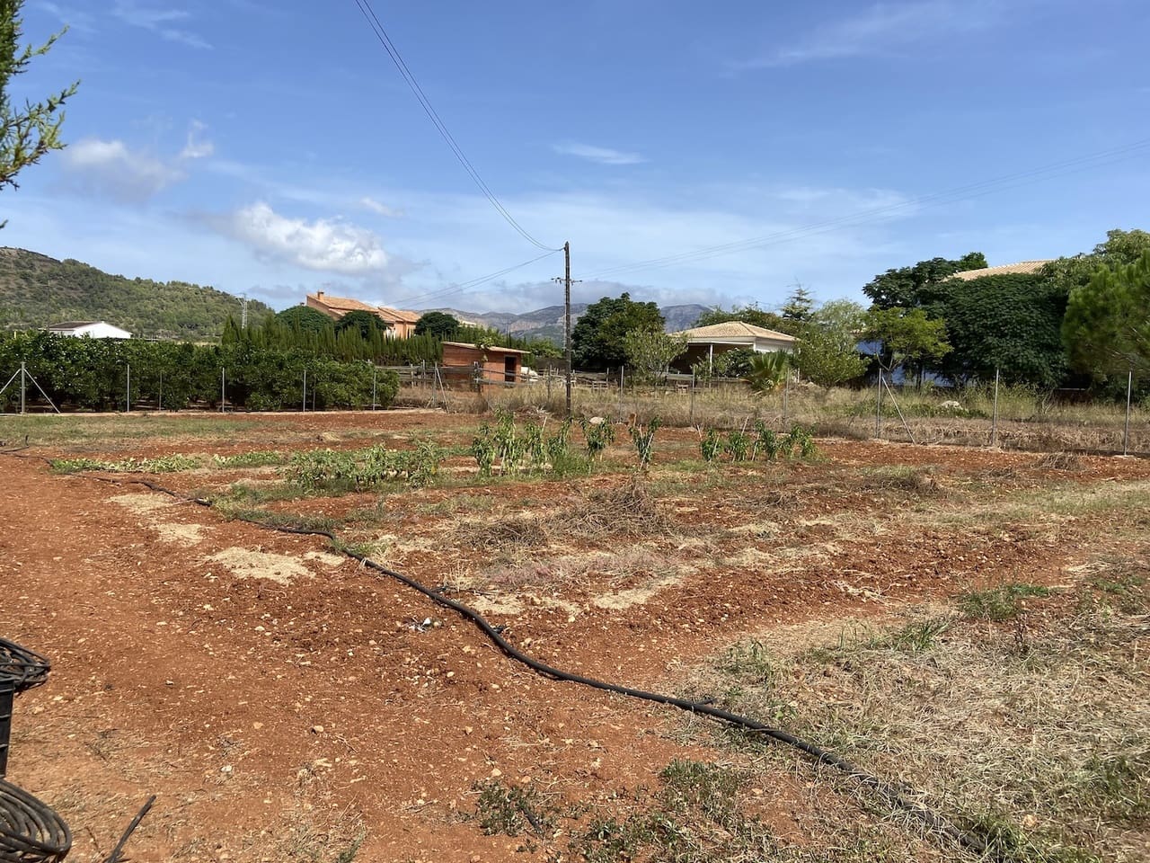 8 bedroom Villa for sale in Abdet with pool garage - € 550,000 (Ref: 7296872)