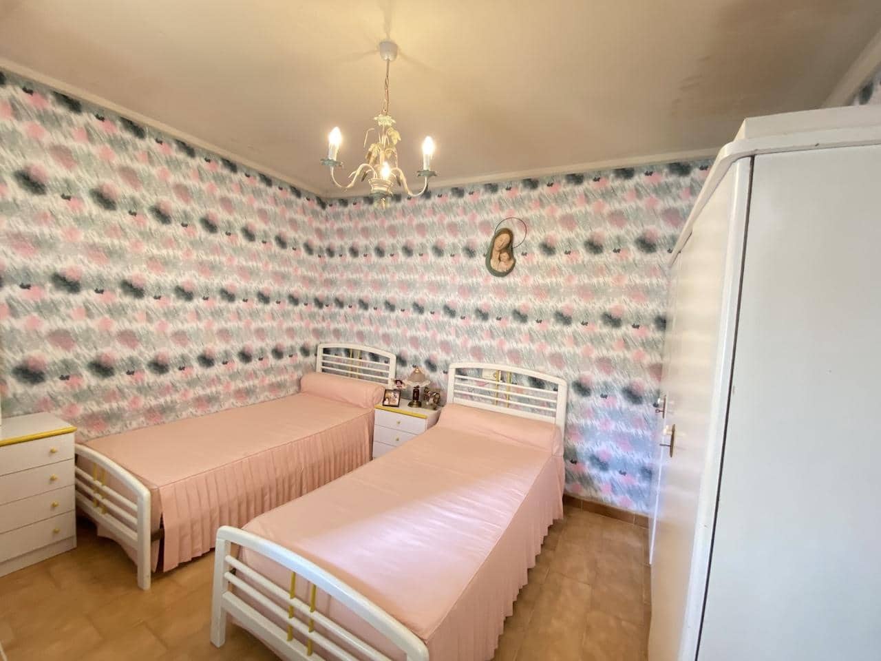 8 soveværelse Villa til salg i Confrides - € 550.000 (Ref: 7296872)