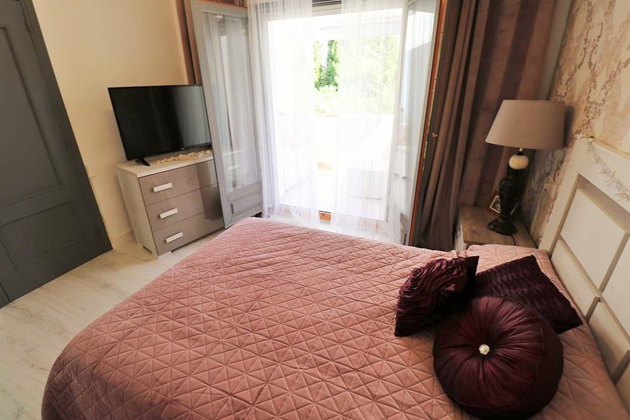 3 bedroom Townhouse for sale in Pedreguer with pool - € 289,000 (Ref: 7296901)