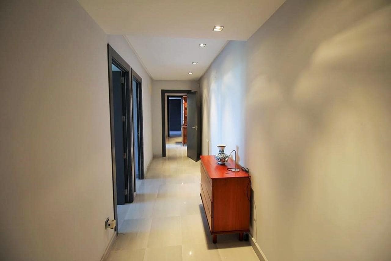 5 bedroom Villa for sale in La Sella - € 2,950,000 (Ref: 7296907)