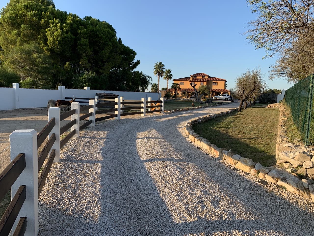 4 soveværelse Villa til salg i La Sella med swimmingpool - € 1.650.000 (Ref: 7296952)