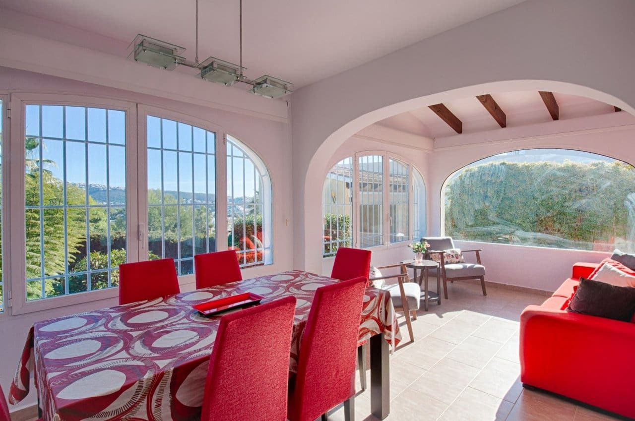 3 soveværelse Villa til salg i Moraira med swimmingpool - € 750.000 (Ref: 7376233)