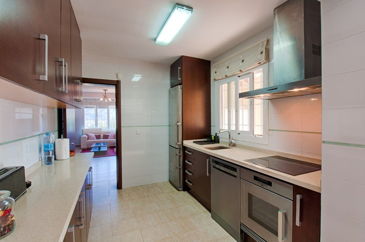 3 soveværelse Villa til salg i Moraira med swimmingpool - € 750.000 (Ref: 7376233)