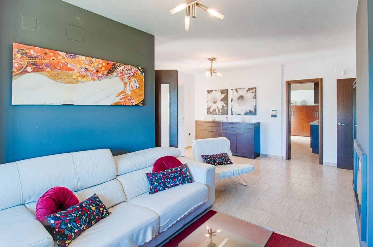 3 soveværelse Villa til salg i Moraira med swimmingpool - € 750.000 (Ref: 7376233)