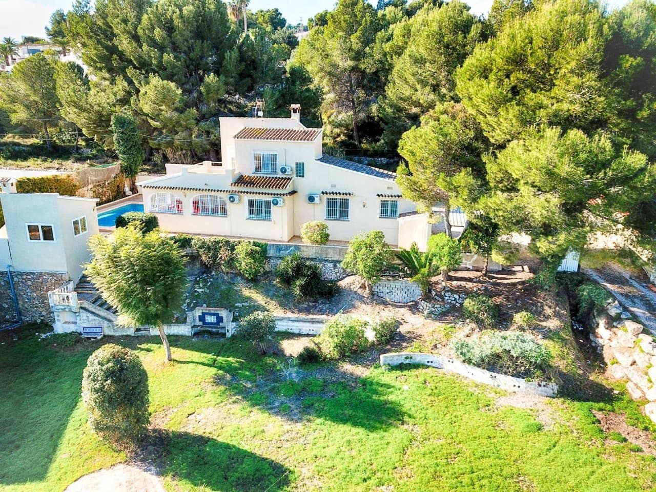 3 soveværelse Villa til salg i Moraira med swimmingpool - € 750.000 (Ref: 7376233)
