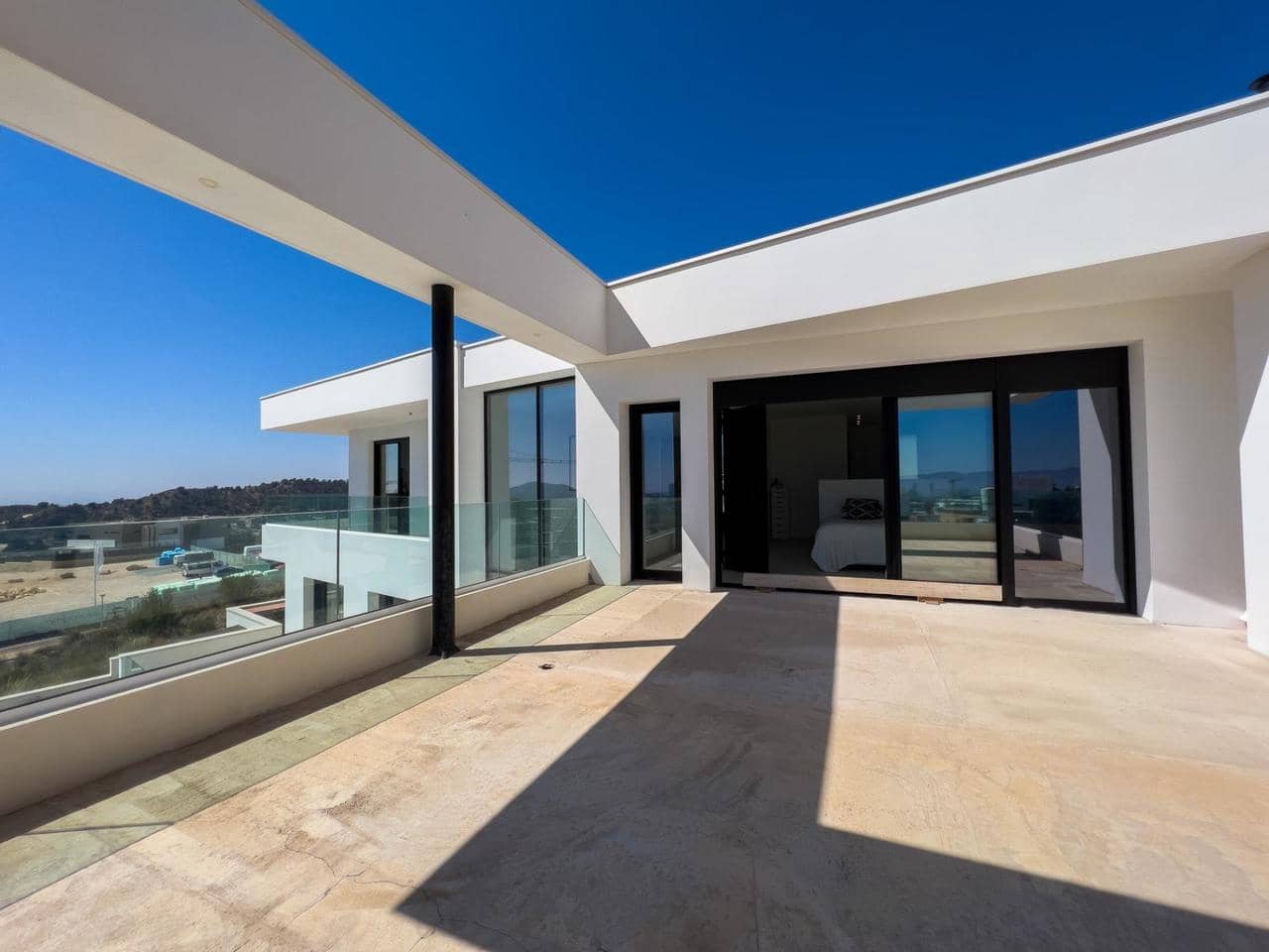 4 soveværelse Villa til salg i Finestrat med swimmingpool - € 1.690.000 (Ref: 7476090)