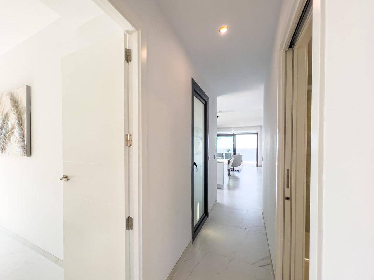 3 soveværelse Lejlighed til salg i Benidorm med swimmingpool - € 895.000 (Ref: 7774848)