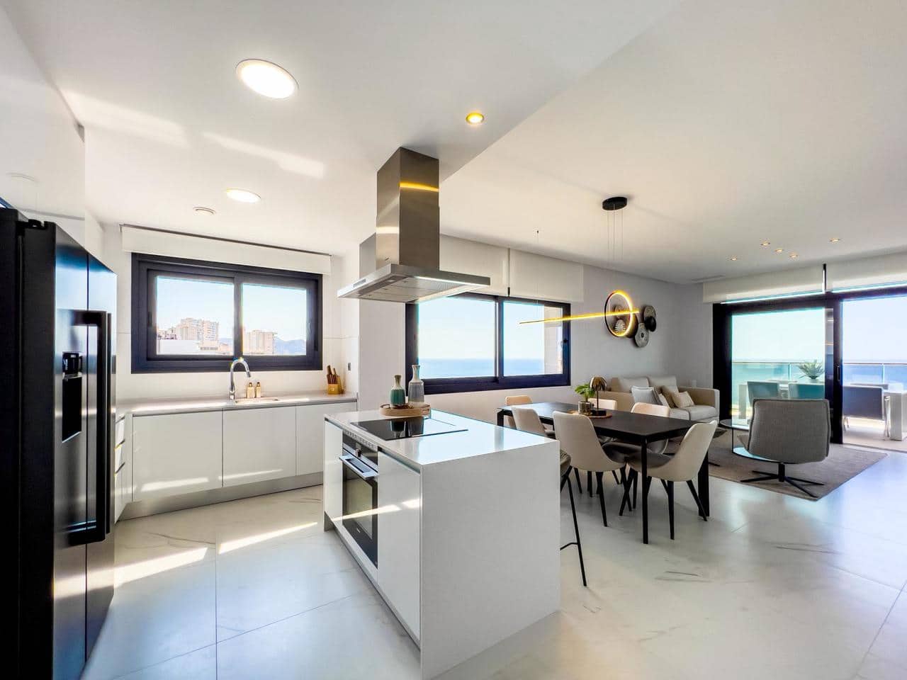 3 soveværelse Lejlighed til salg i Benidorm med swimmingpool - € 895.000 (Ref: 7774848)